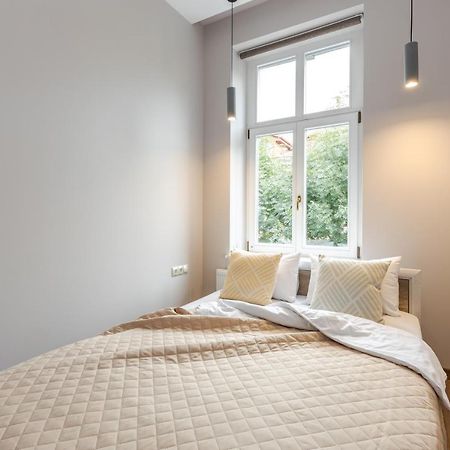 Inshiapartments On Kovzhuna Str リヴィウ エクステリア 写真