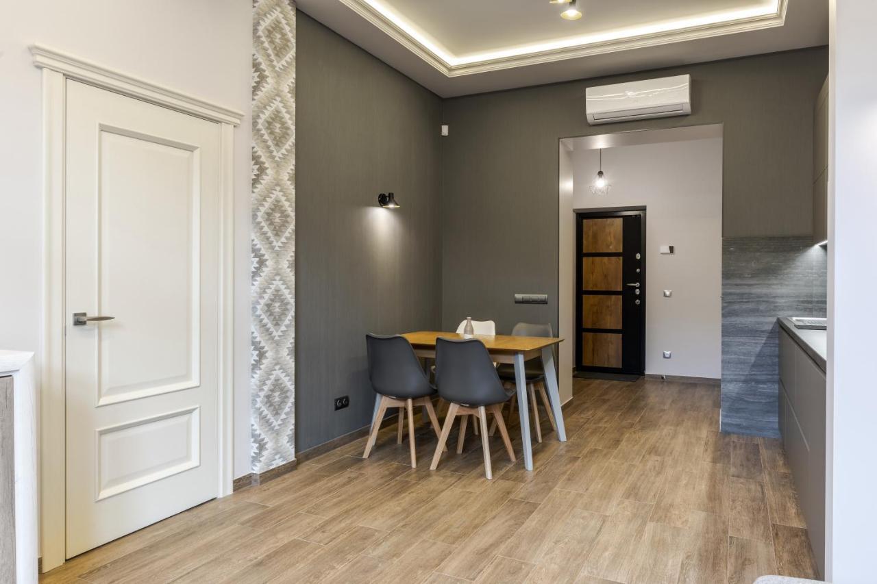 Inshiapartments On Kovzhuna Str リヴィウ エクステリア 写真
