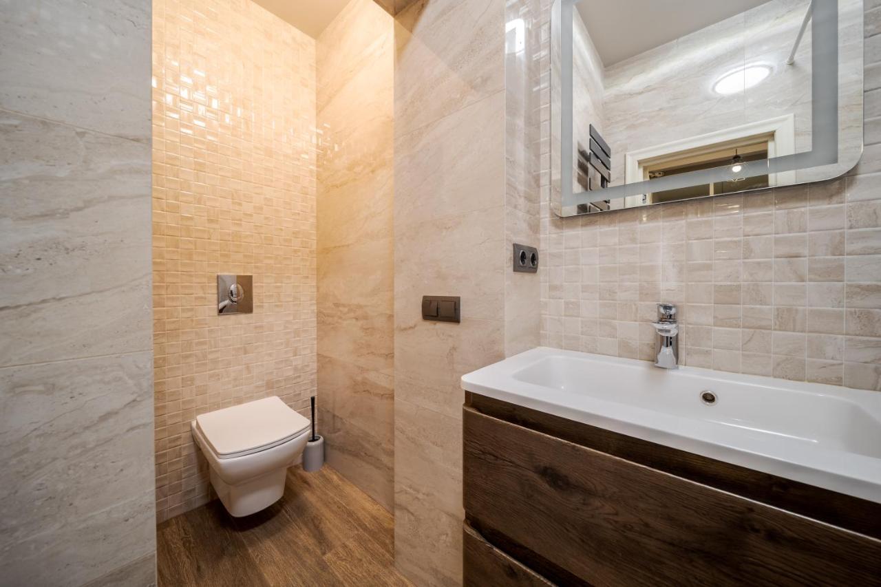 Inshiapartments On Kovzhuna Str リヴィウ エクステリア 写真