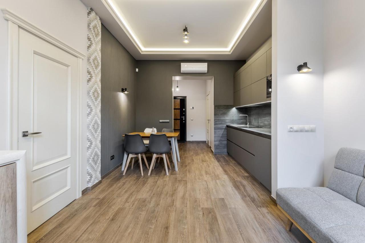 Inshiapartments On Kovzhuna Str リヴィウ エクステリア 写真
